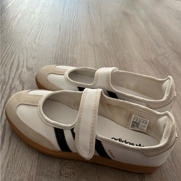 Adidas samba Mary Jane’s - Picture 3 of 10